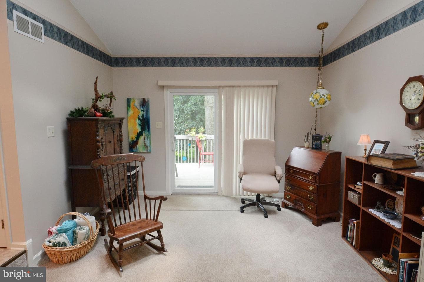 105 Heather Way photo 32