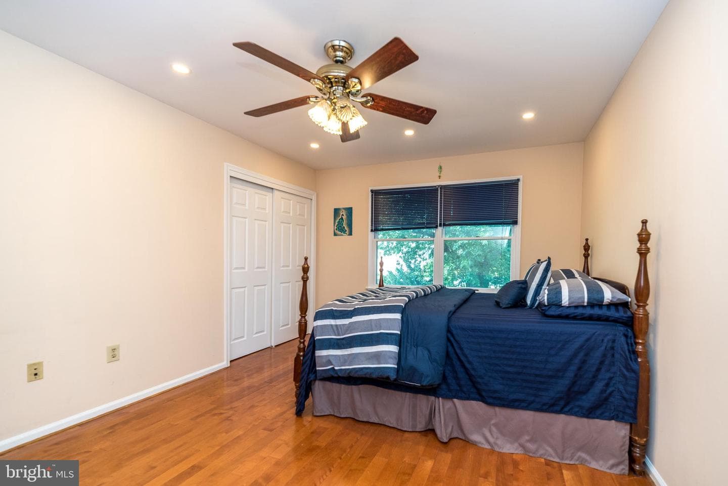 1783 Talbot Road photo 38