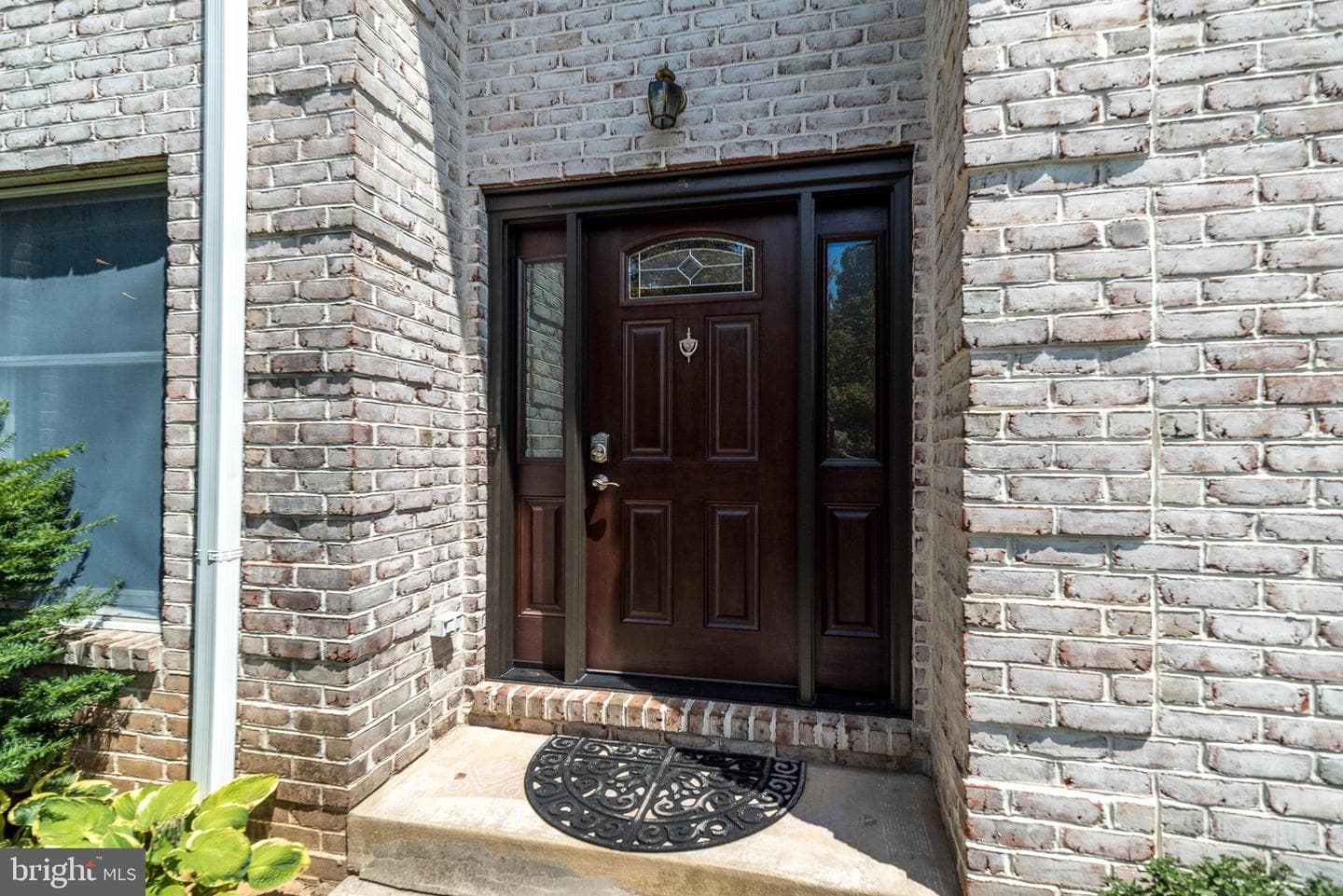 1783 Talbot Road photo 4