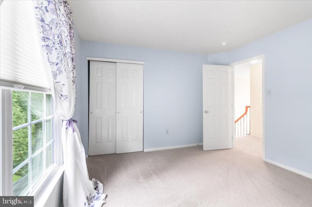 109 Knoll Drive photo 32
