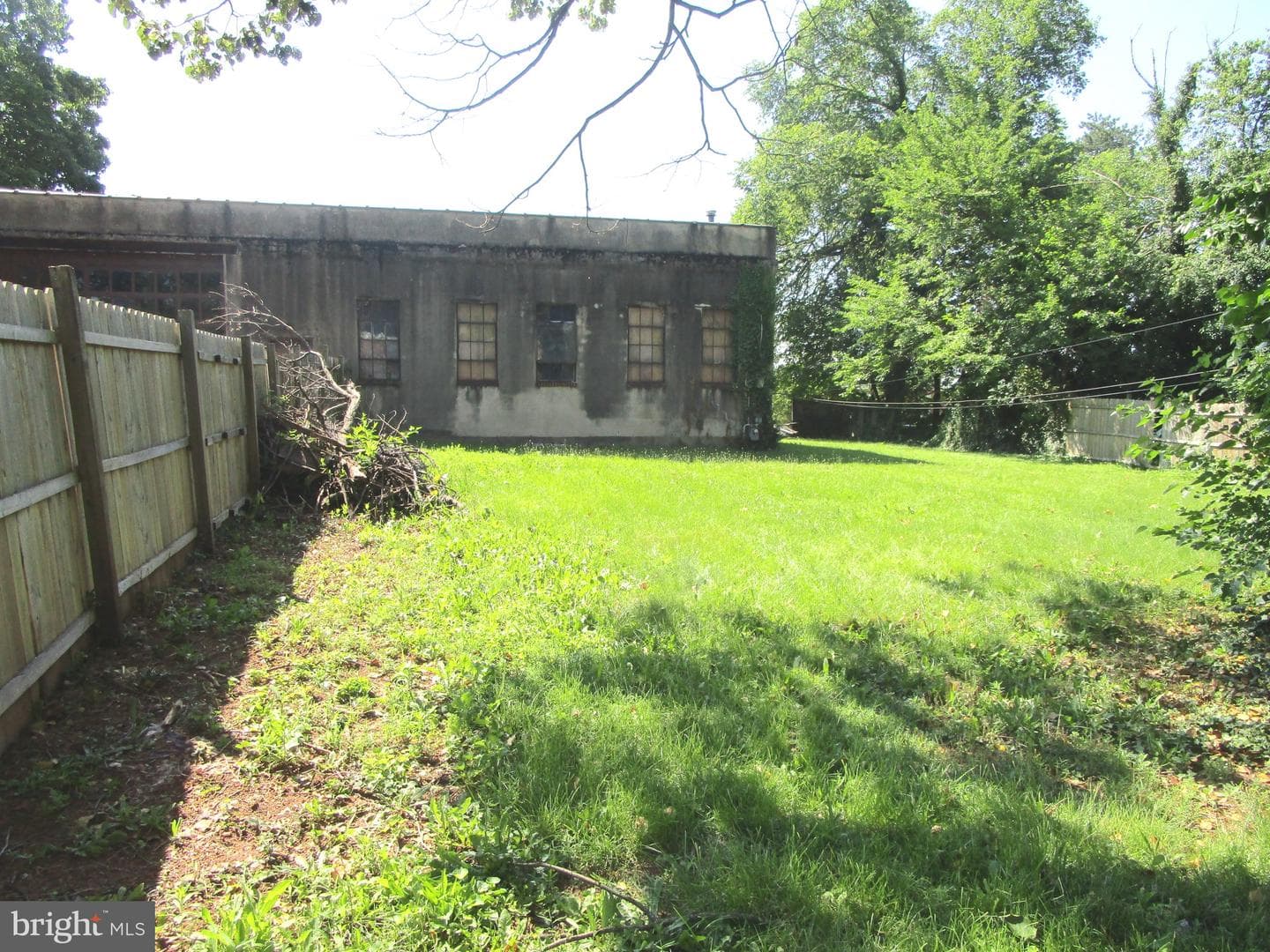 1326 Markley Street photo 28