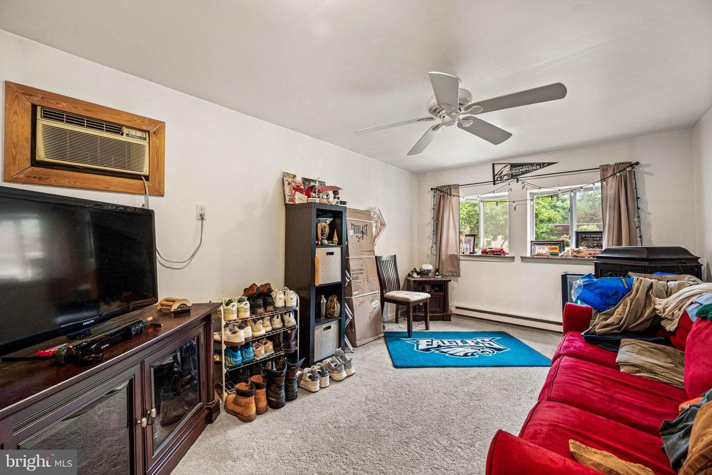 582 N Keim Street photo 14