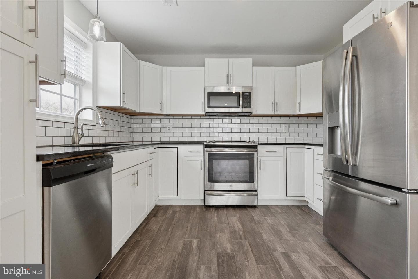 5503 Drawbridge Court photo 12