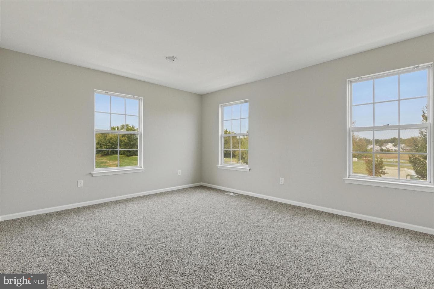 5503 Drawbridge Court photo 16