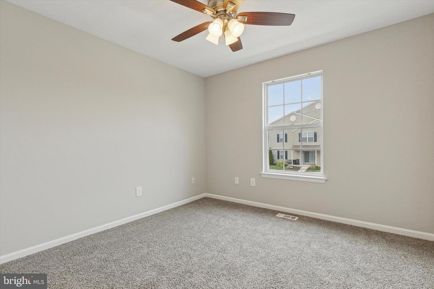 5503 Drawbridge Court photo 19