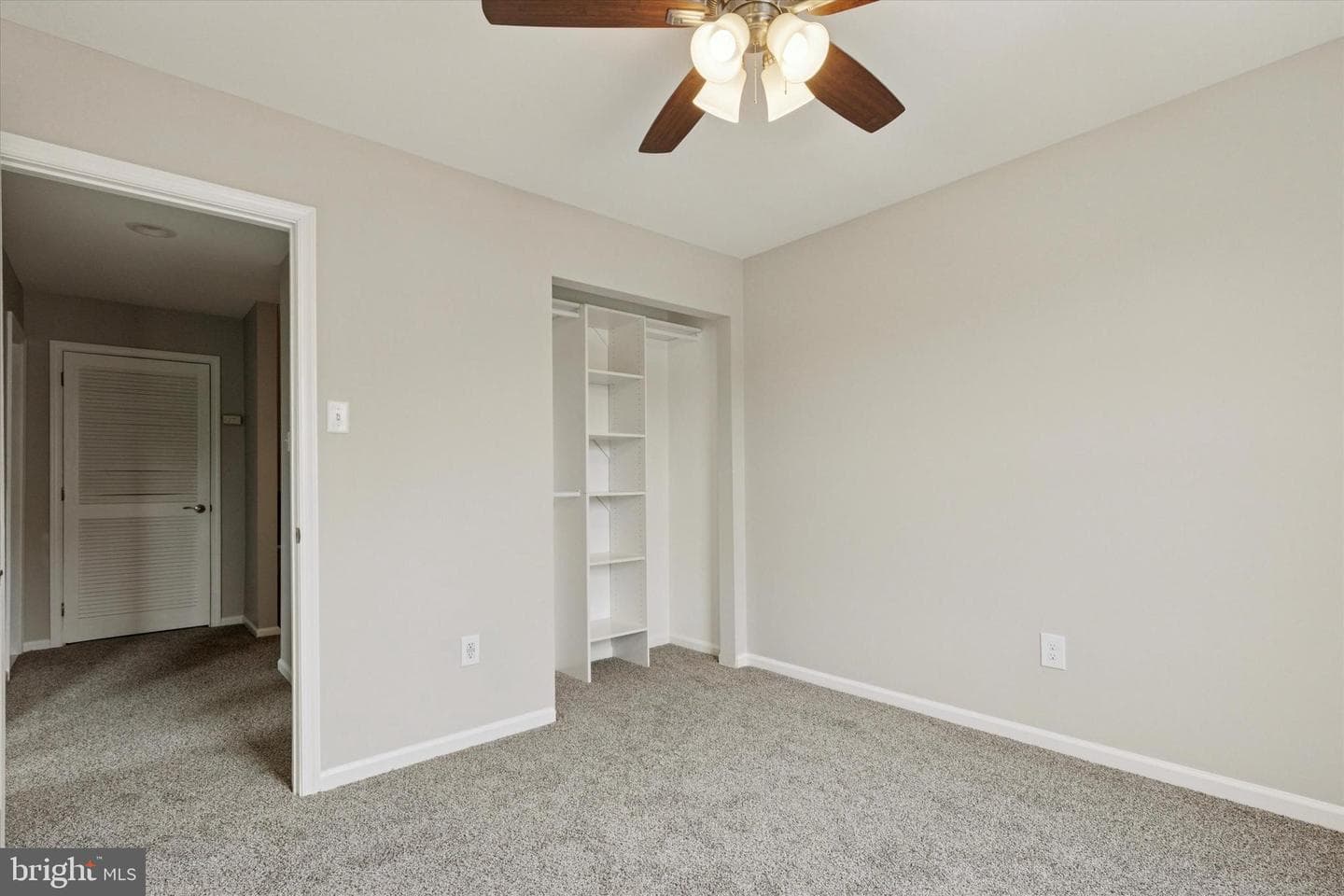 5503 Drawbridge Court photo 20