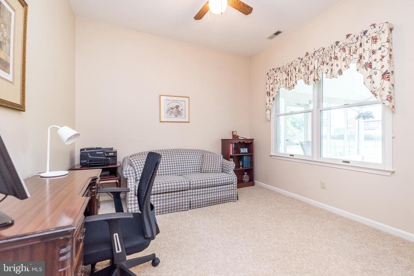 728 Castlewood Drive photo 33
