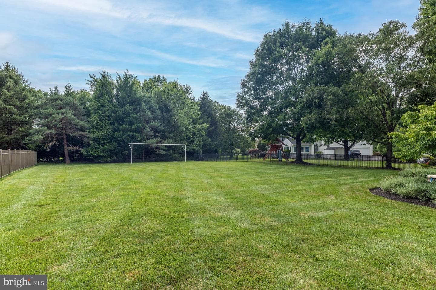 728 Castlewood Drive photo 79