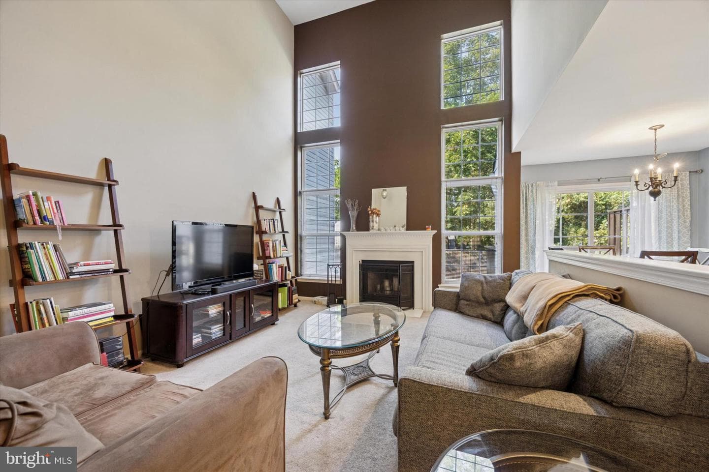 1029 Greenes Way Circle photo 7