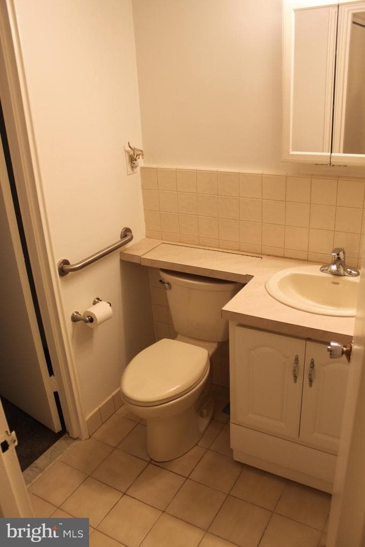 1570 The Fairway #103e photo 23