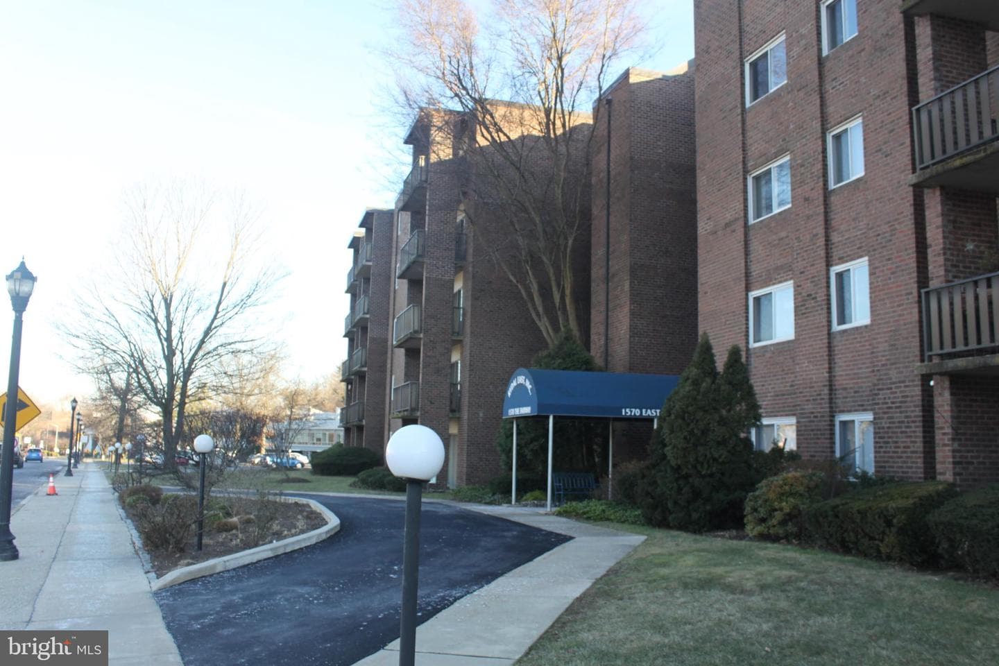 1570 The Fairway #103e photo 36