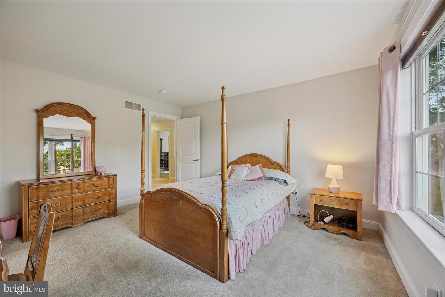 801 N Park Avenue photo 27