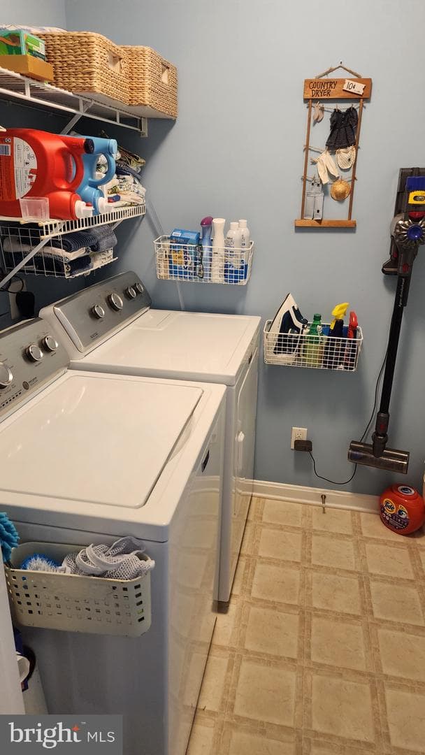 730 Twining Way photo 31