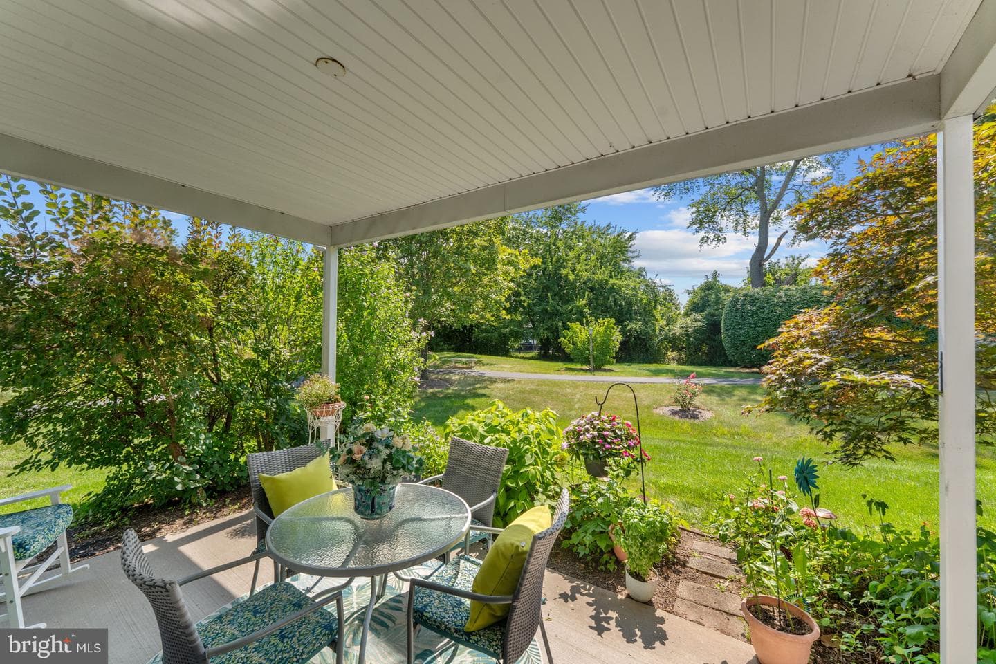 730 Twining Way photo 32