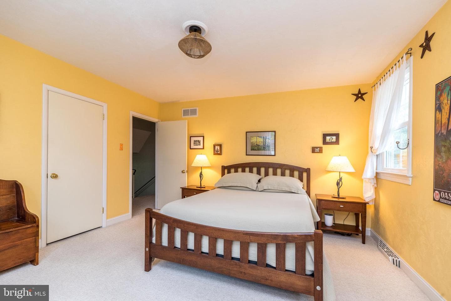 884 Parkwood Road photo 22