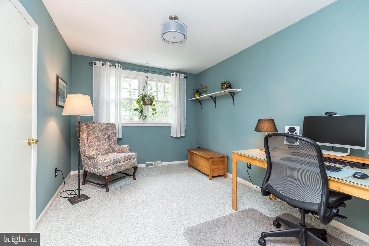 884 Parkwood Road photo 26
