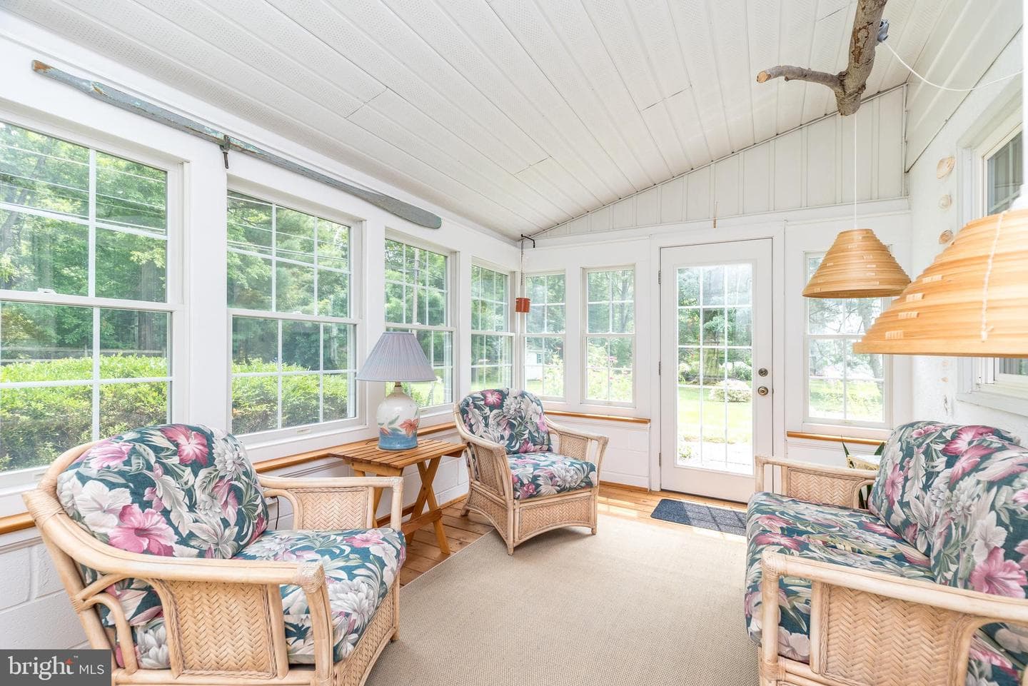 884 Parkwood Road photo 36