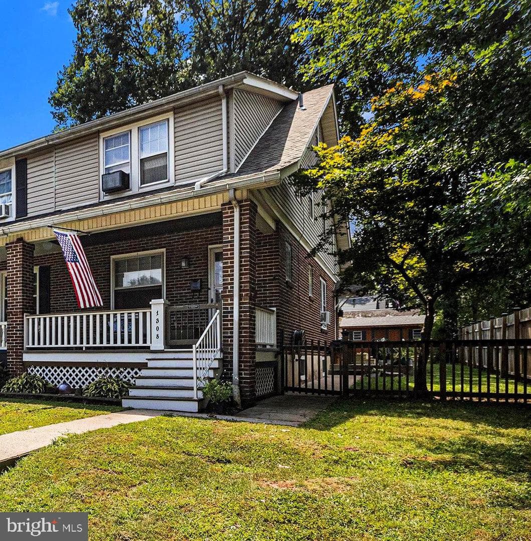 1308 South Street photo 28