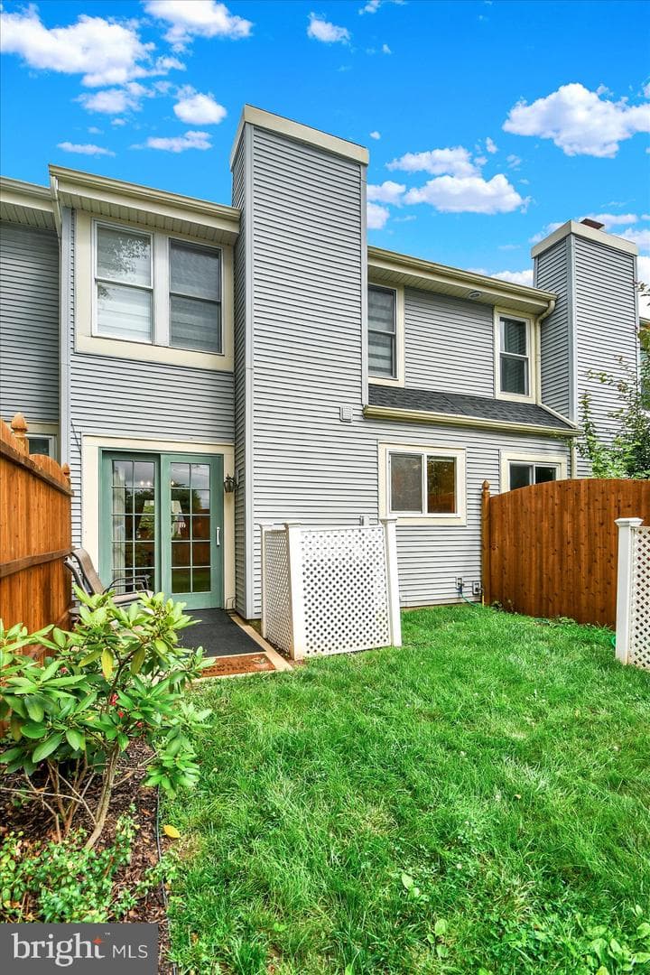 109 Allison Court photo 27