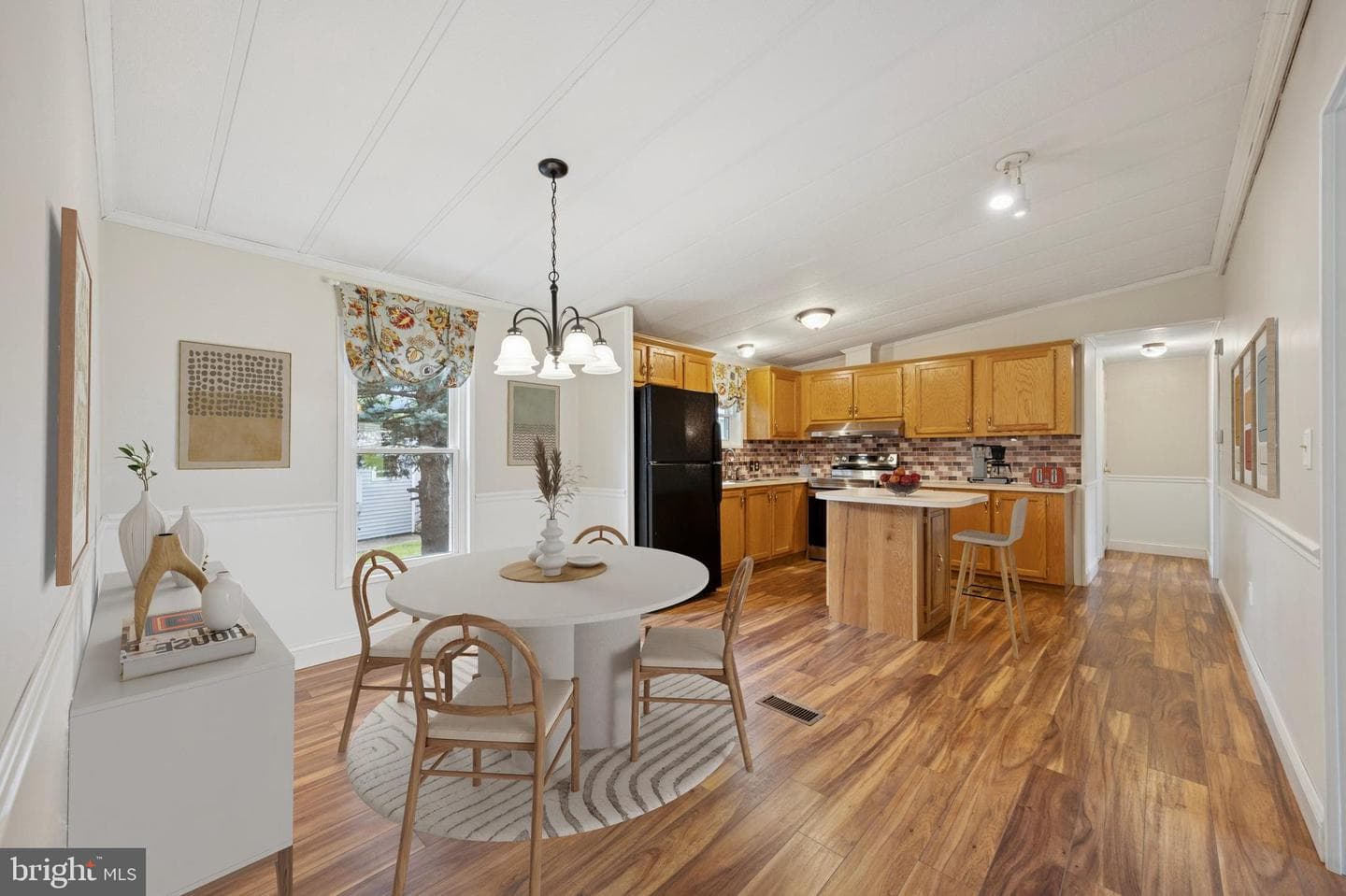 139 Deerfield Drive photo 6