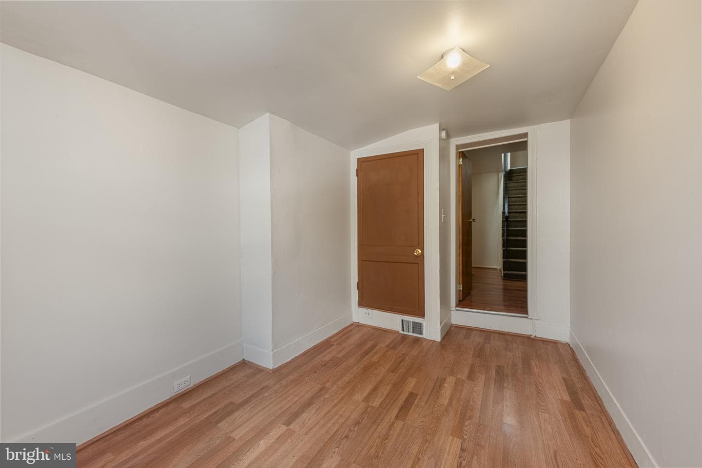532 Norris Street photo 15
