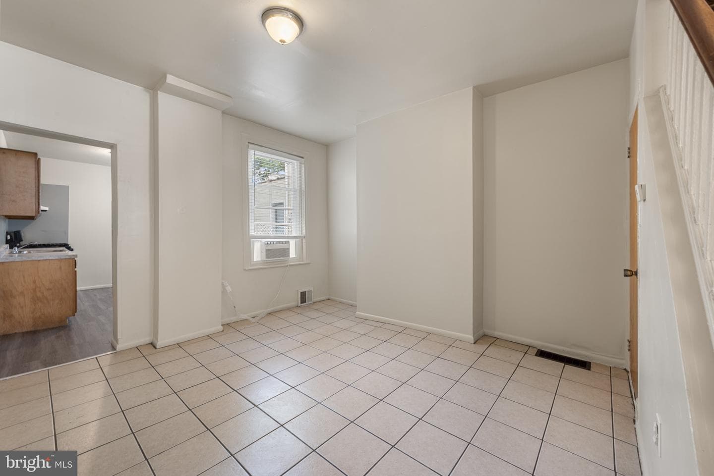 532 Norris Street photo 7