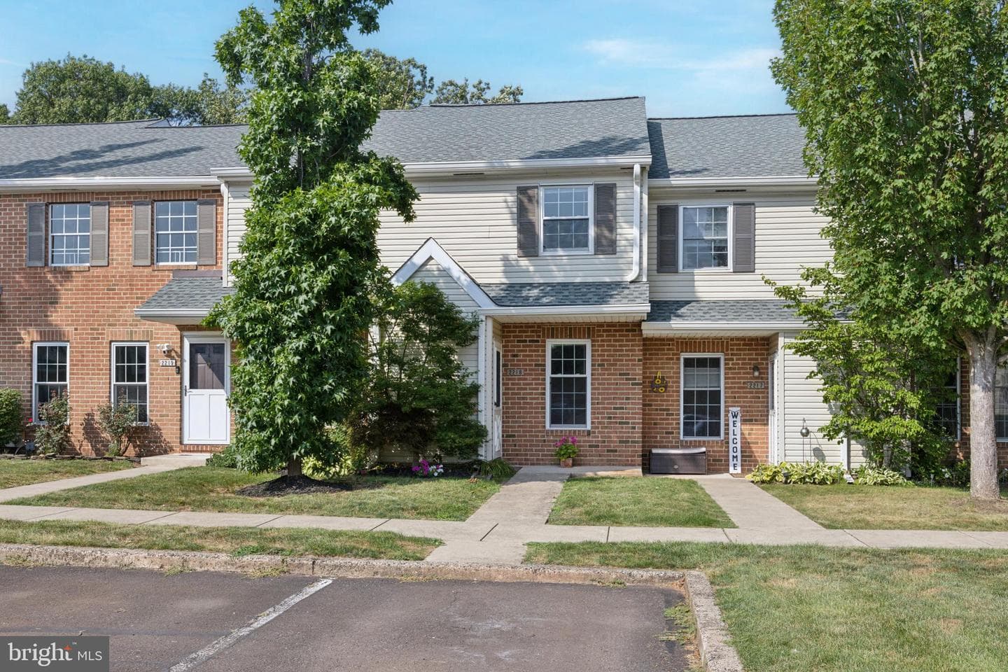 2218 Mulberry Court photo 1
