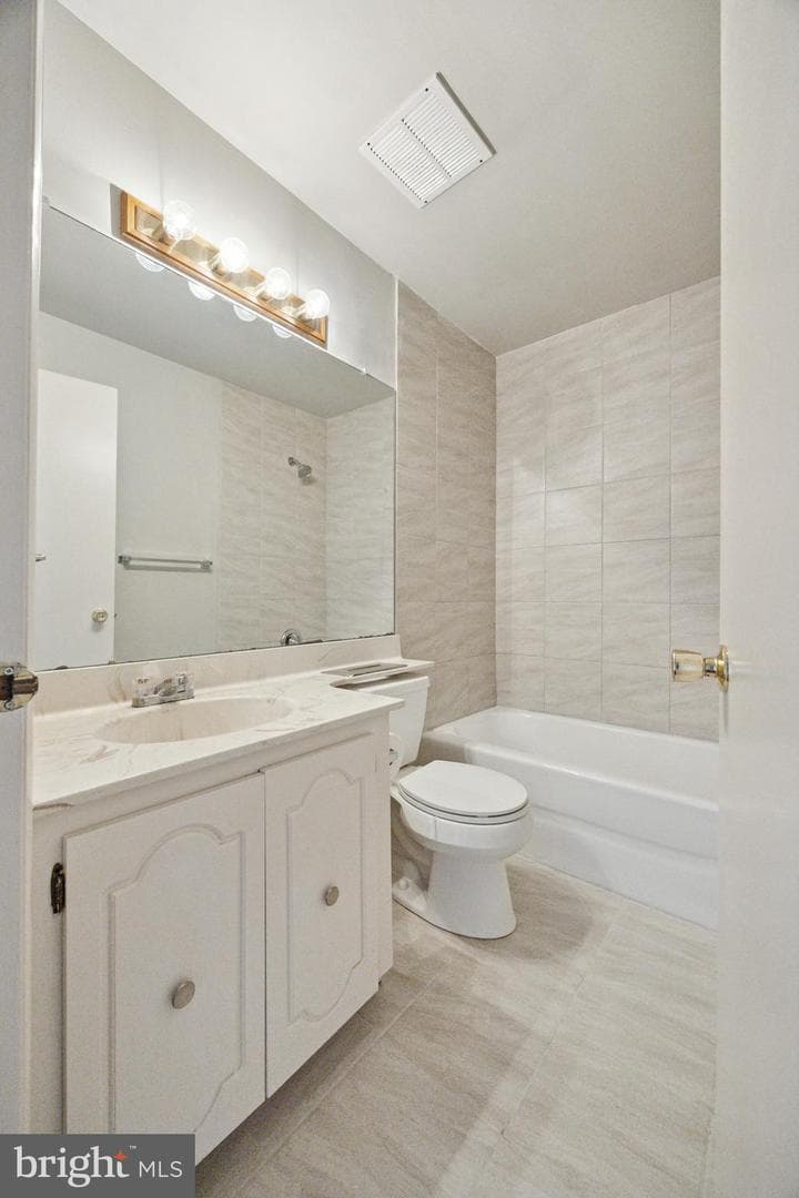 2218 Mulberry Court photo 25