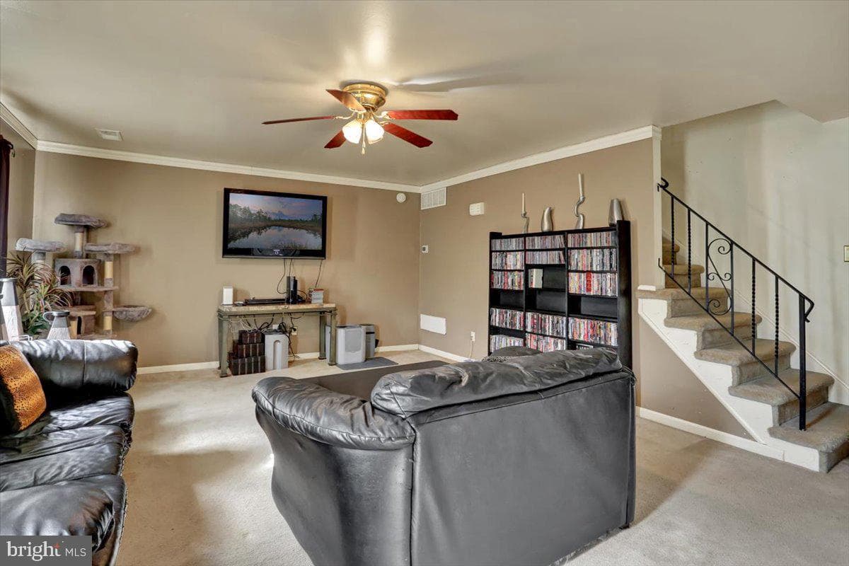 333 Blaker Drive photo 10
