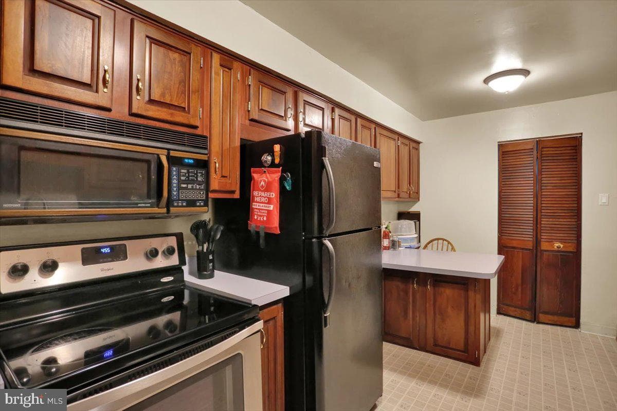 333 Blaker Drive photo 15