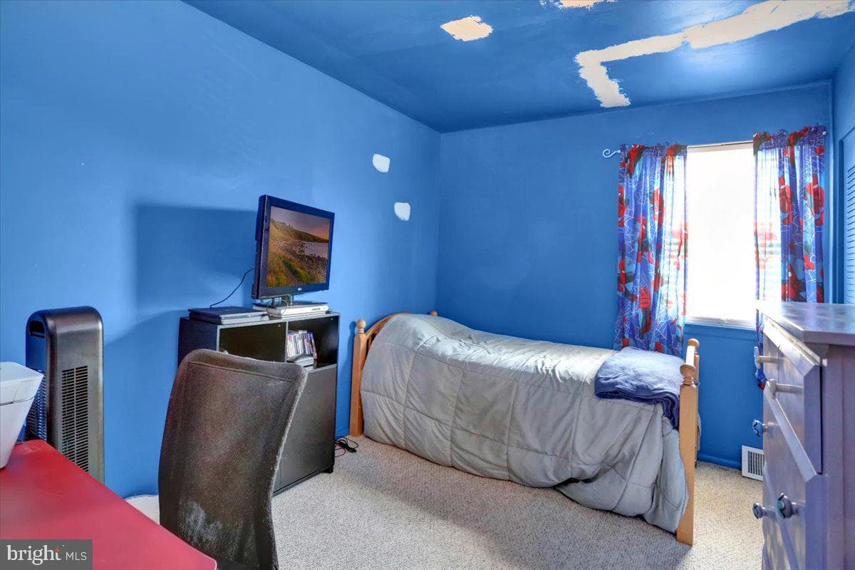 333 Blaker Drive photo 28