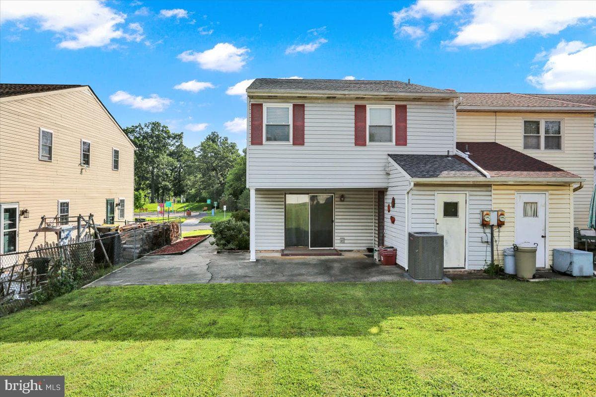 333 Blaker Drive photo 34