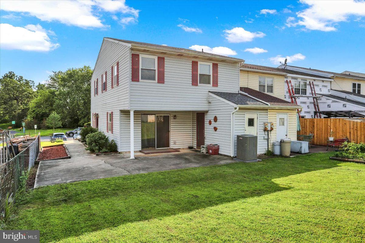 333 Blaker Drive photo 35