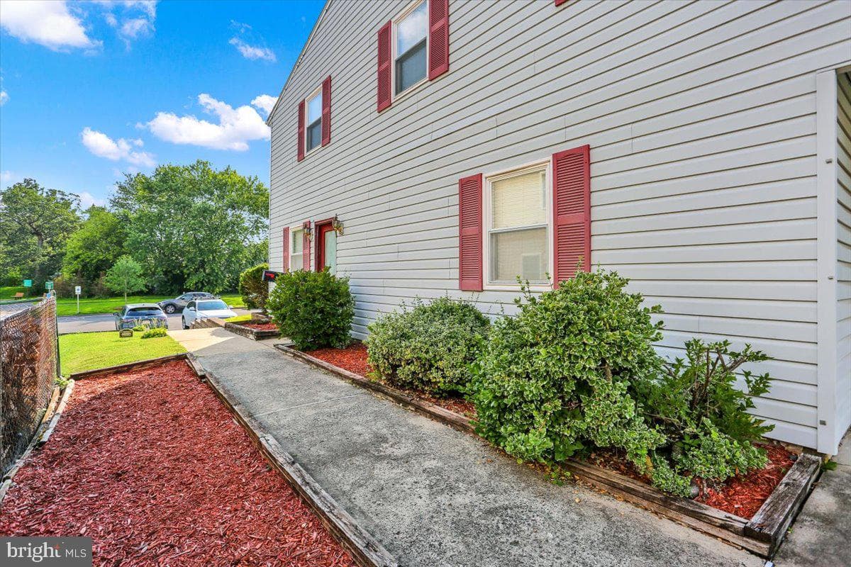 333 Blaker Drive photo 6