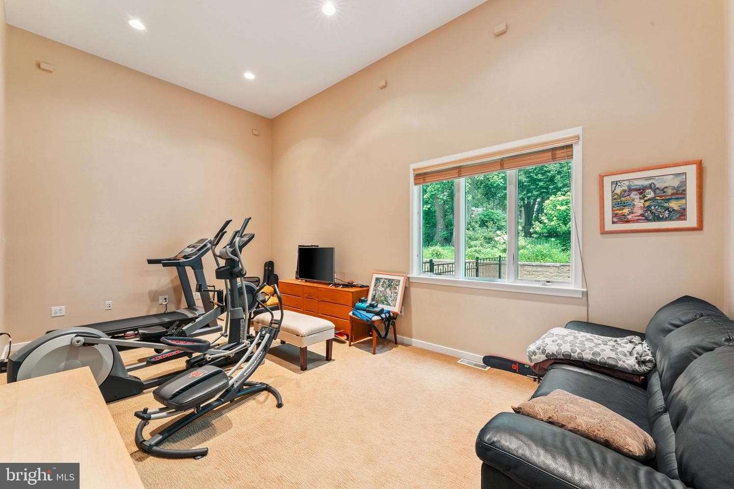 1427 Byberry Road photo 10