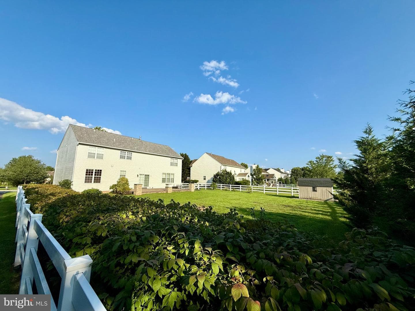 138 Bradford Drive photo 5