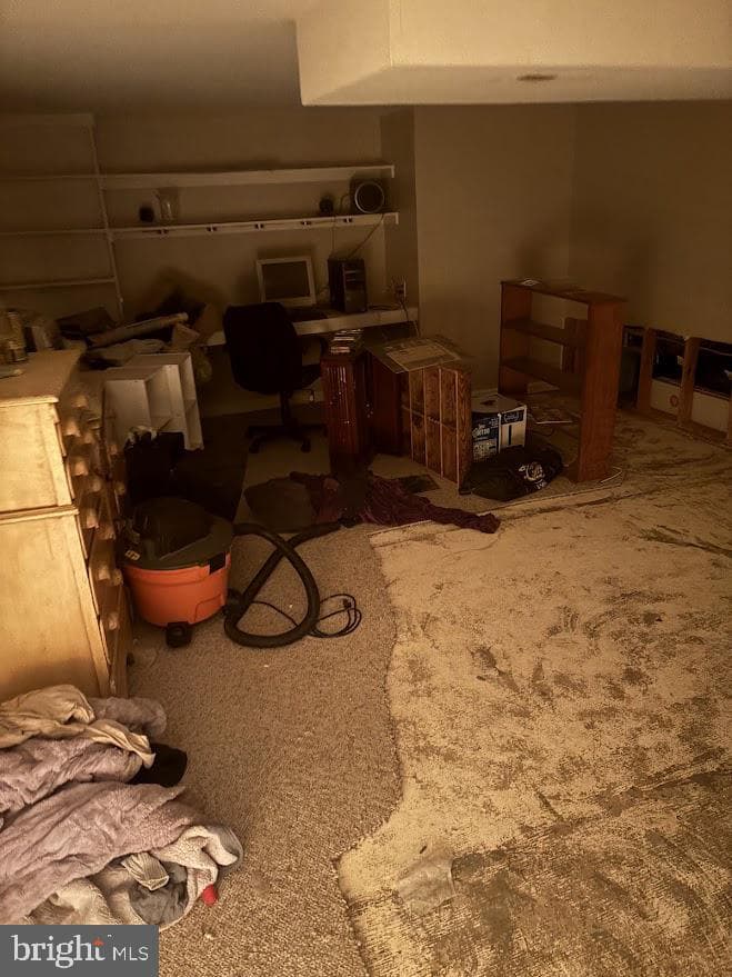 205 Whitpain Hills photo 29