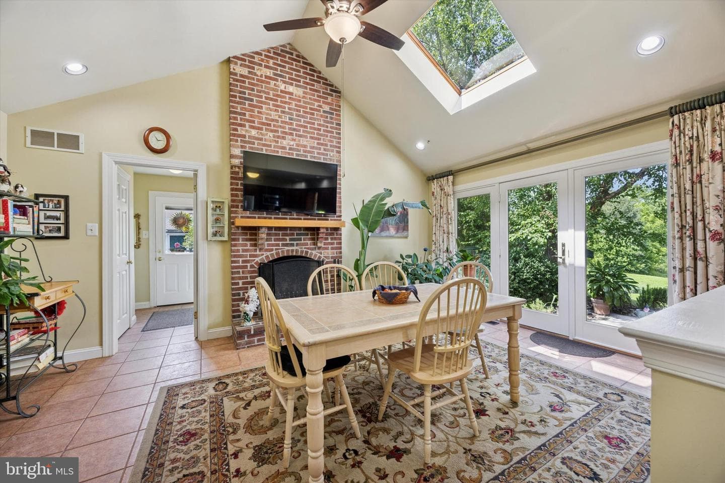 137 Bridle View Way photo 16