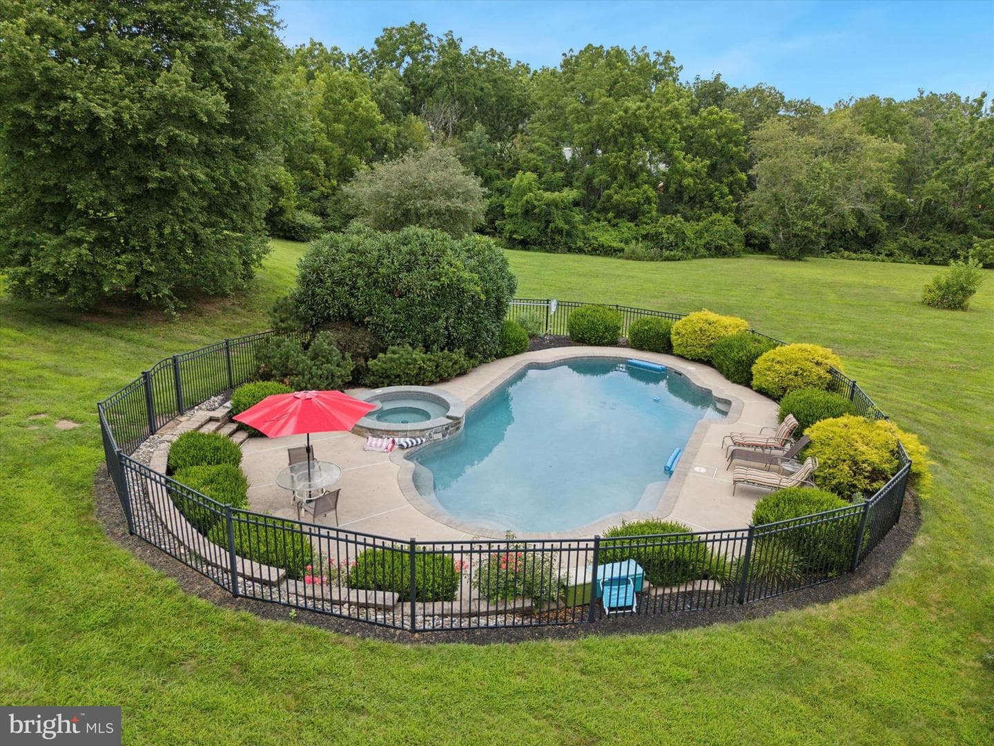 137 Bridle View Way photo 39