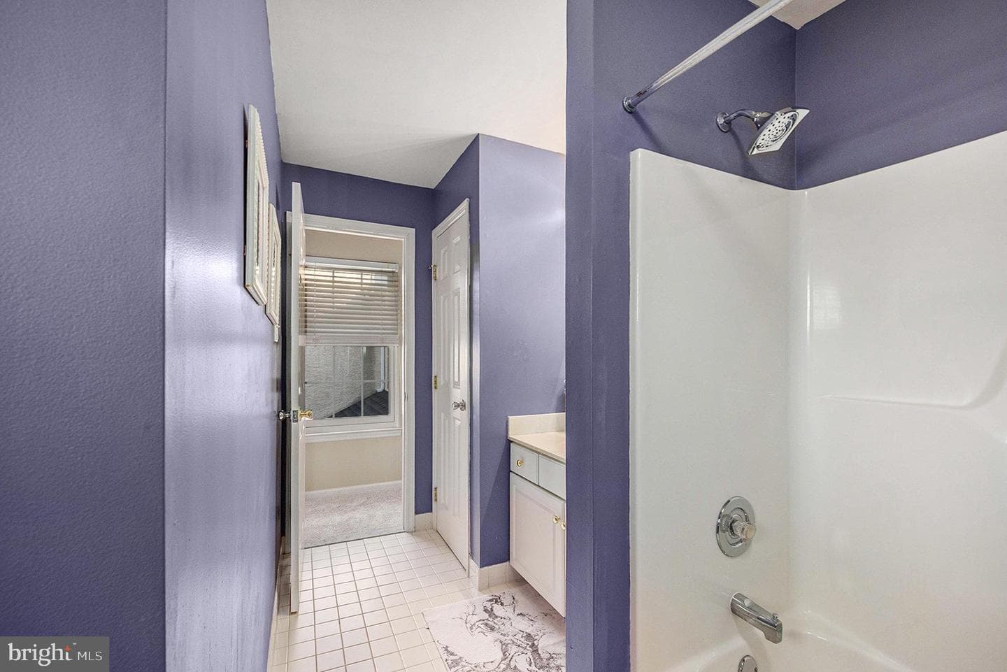 381 Dewsbury Place photo 26