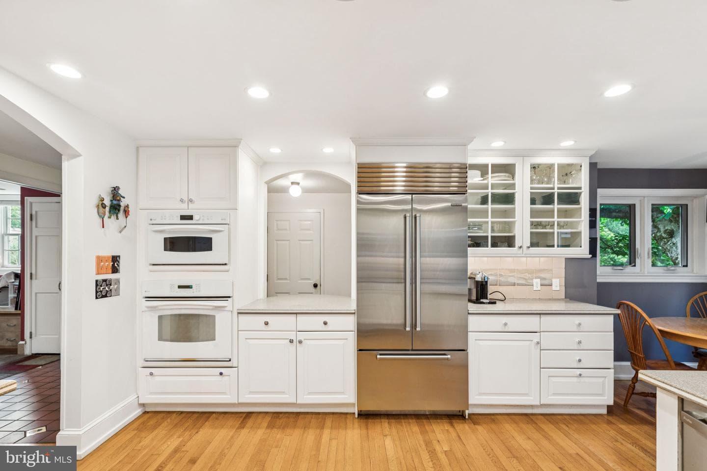 744 Clarendon Road photo 10