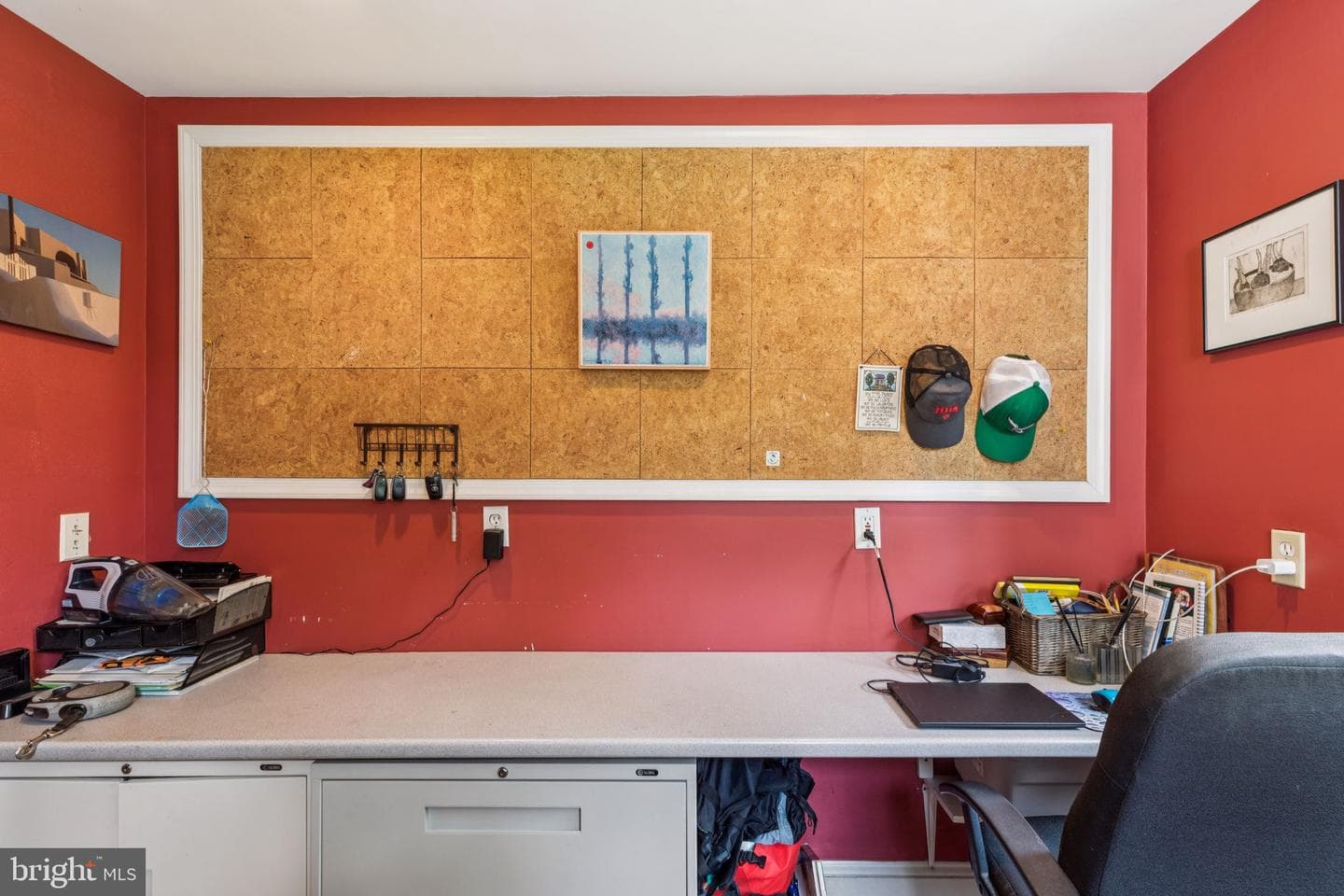 744 Clarendon Road photo 19