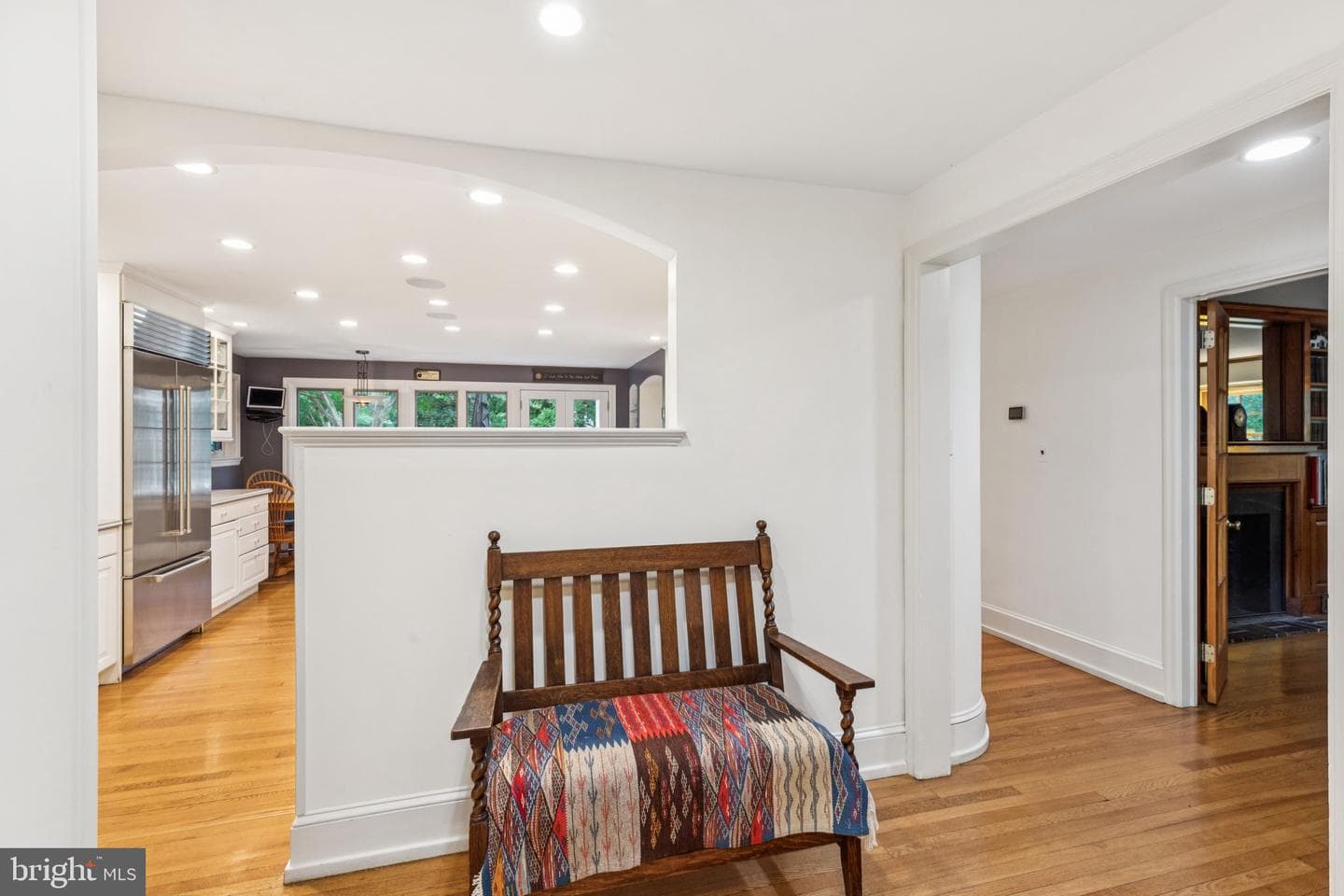 744 Clarendon Road photo 7