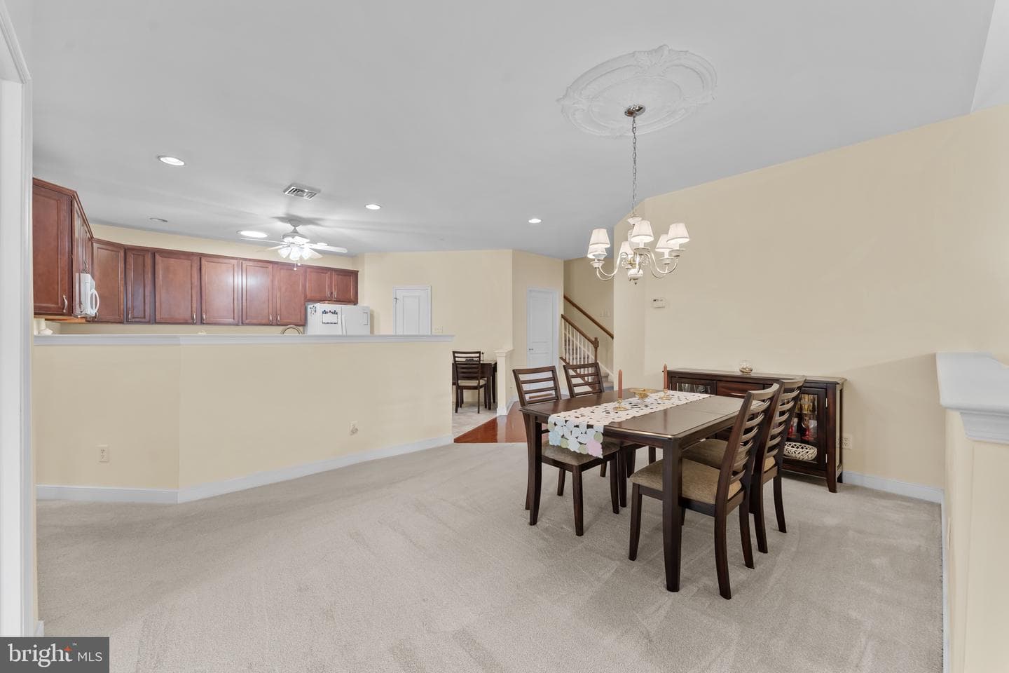 1063 Bordeaux Lane photo 10