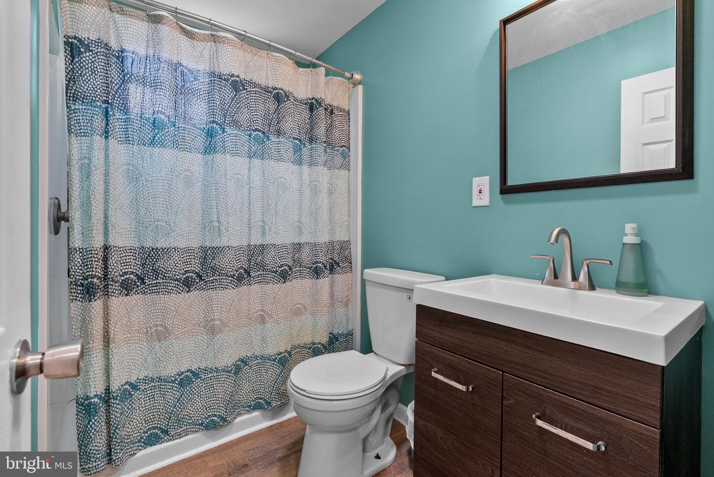 612 Brook Street photo 16