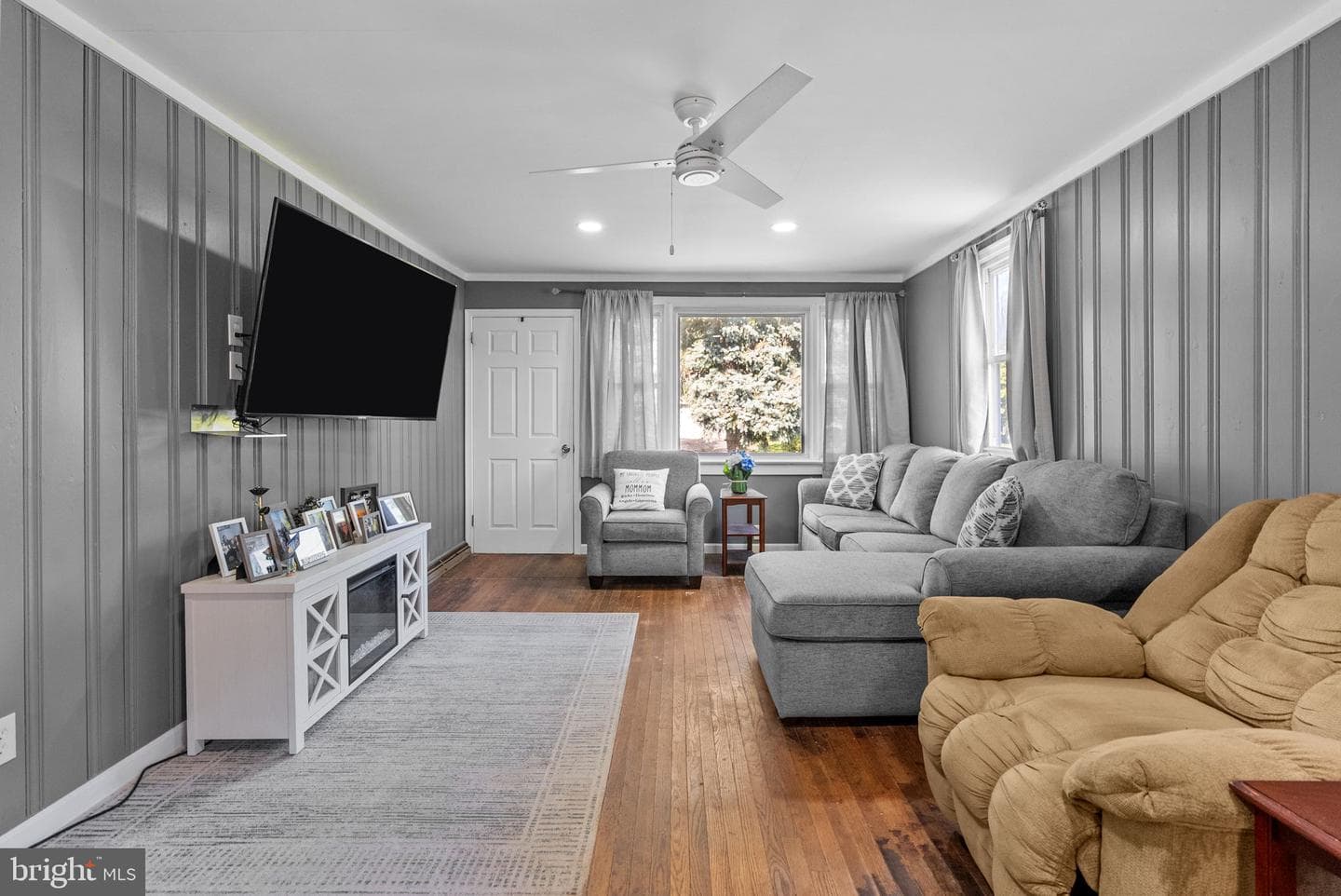 612 Brook Street photo 6