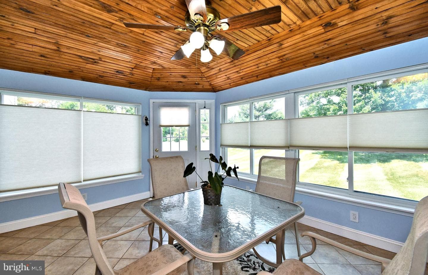 19 Firethorn Drive photo 20