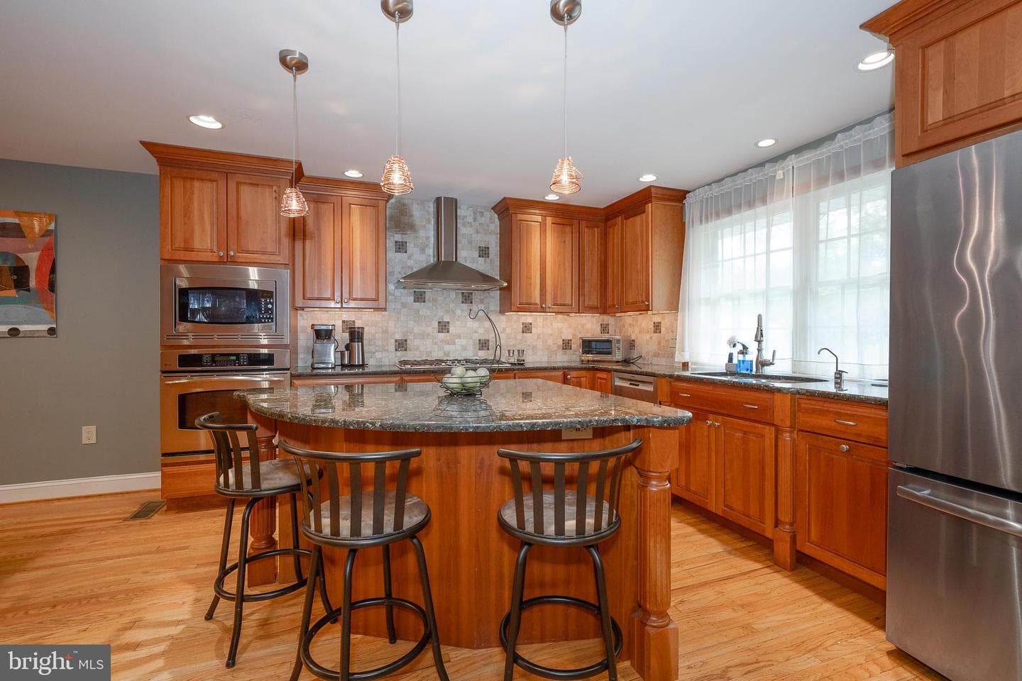 541 Cedar Drive photo 4
