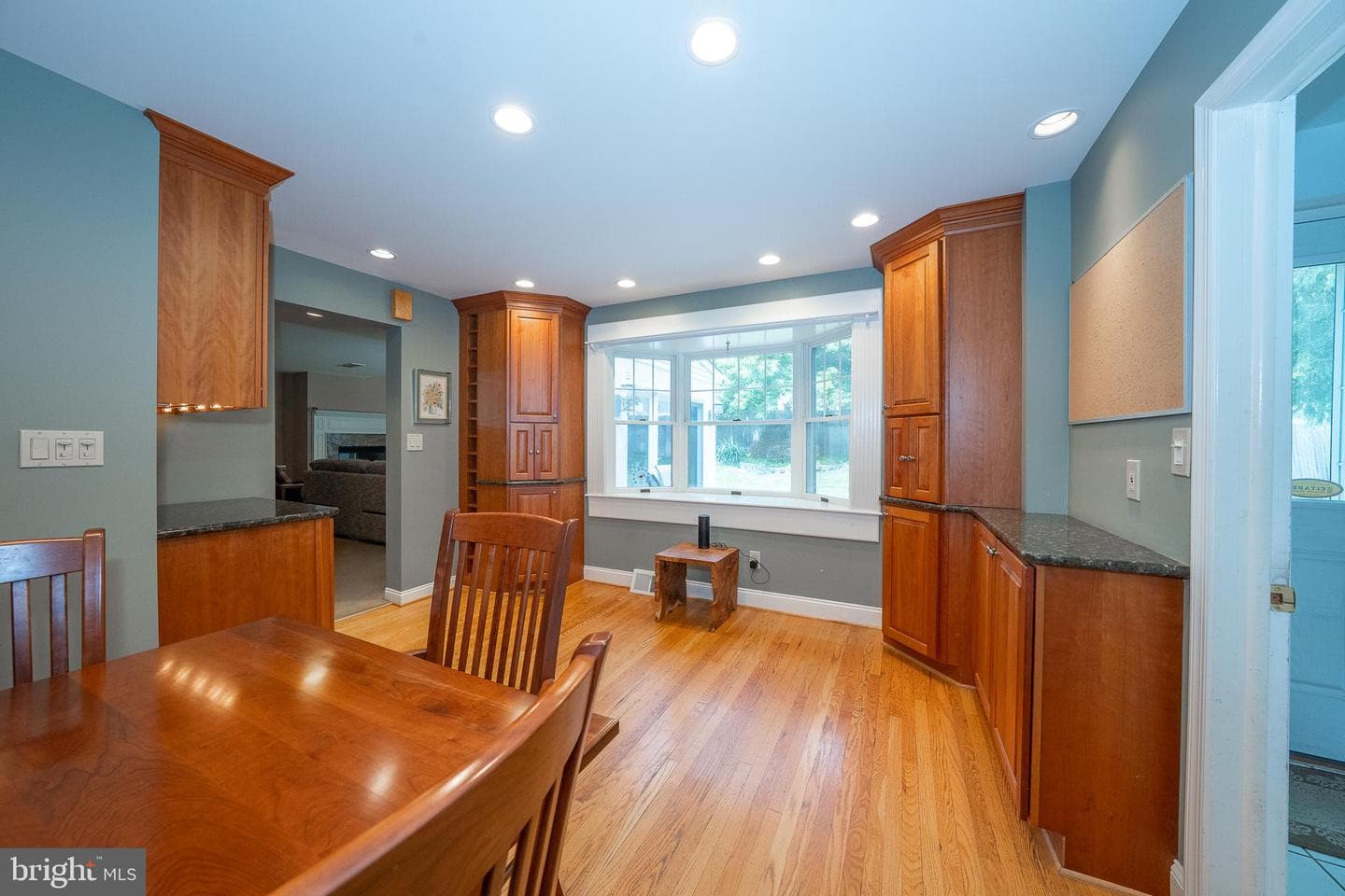 541 Cedar Drive photo 8