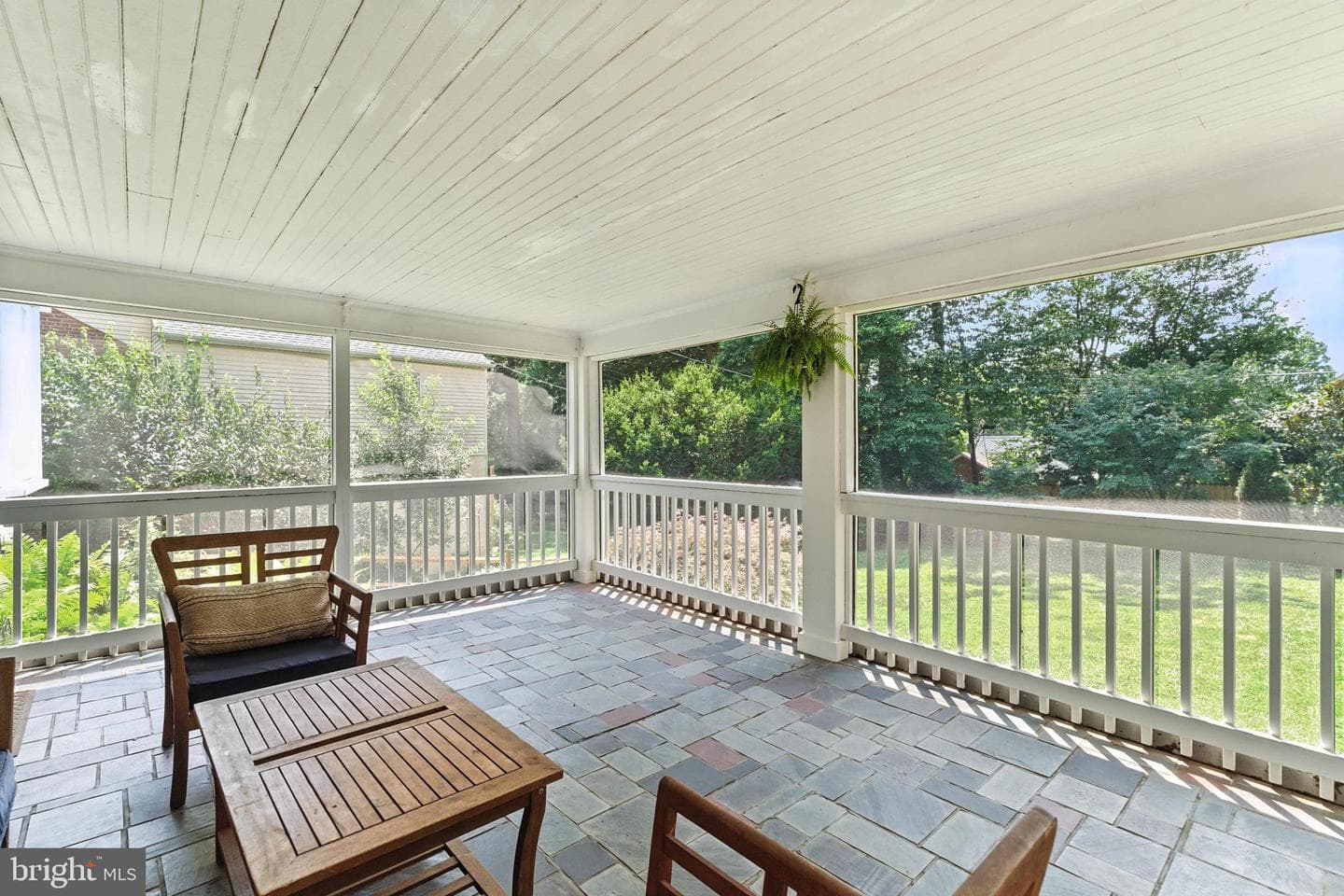 520 Twin Oaks Drive photo 36